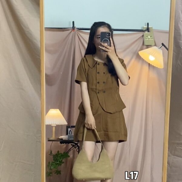 ເຊັດກະໂປງສັ້ນ